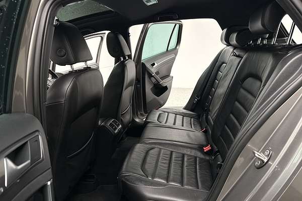 2016 Volkswagen Golf 110TSI Highline 7