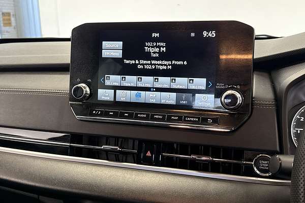 2023 Mitsubishi Outlander Black Edition ZM