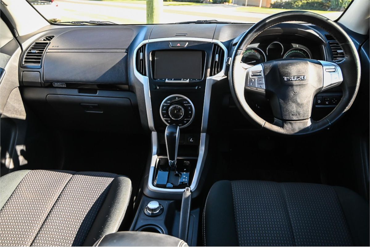 2020 Isuzu MU-X LS-U