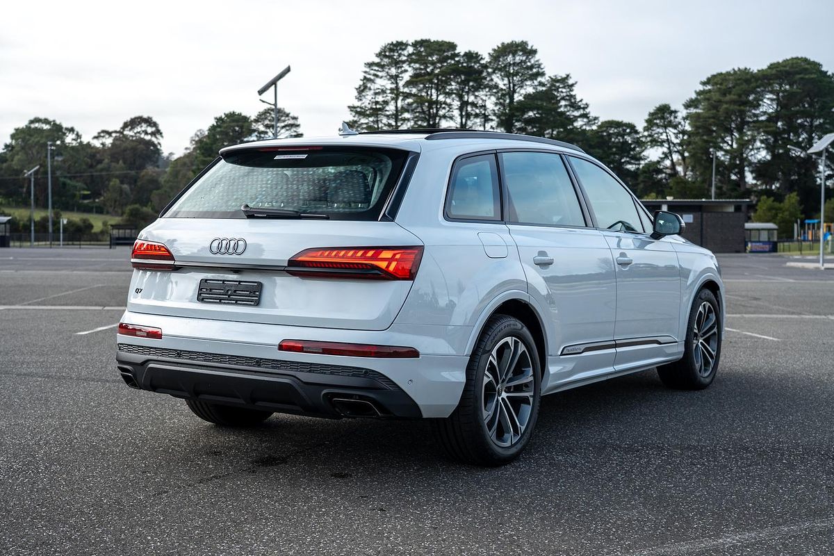 2025 Audi Q7 45 TDI 4M