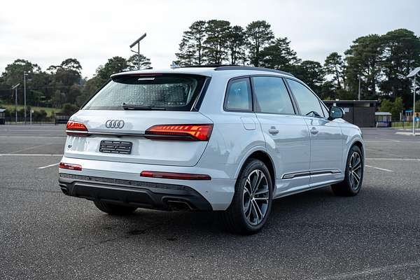 2025 Audi Q7 45 TDI 4M
