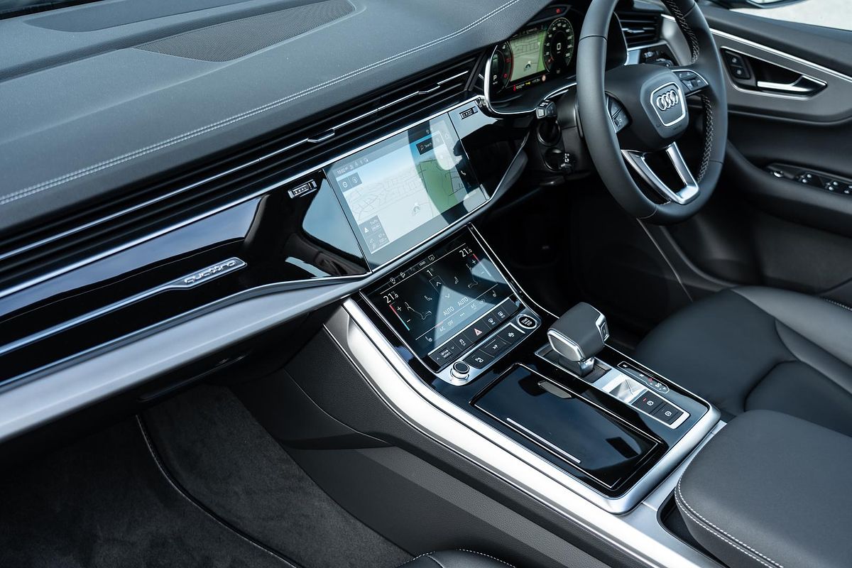 2025 Audi Q7 45 TDI 4M