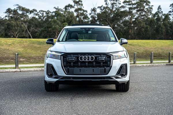 2025 Audi Q7 45 TDI 4M