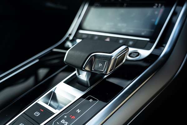 2025 Audi Q7 45 TDI 4M