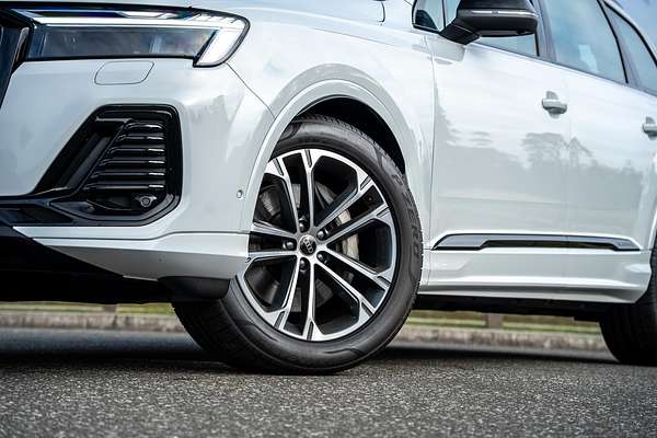 2025 Audi Q7 45 TDI 4M