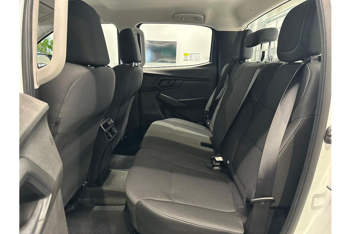 2025 Isuzu D-MAX SX 4X4