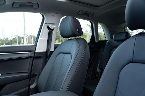 2025 Audi Q3 35 TFSI F3