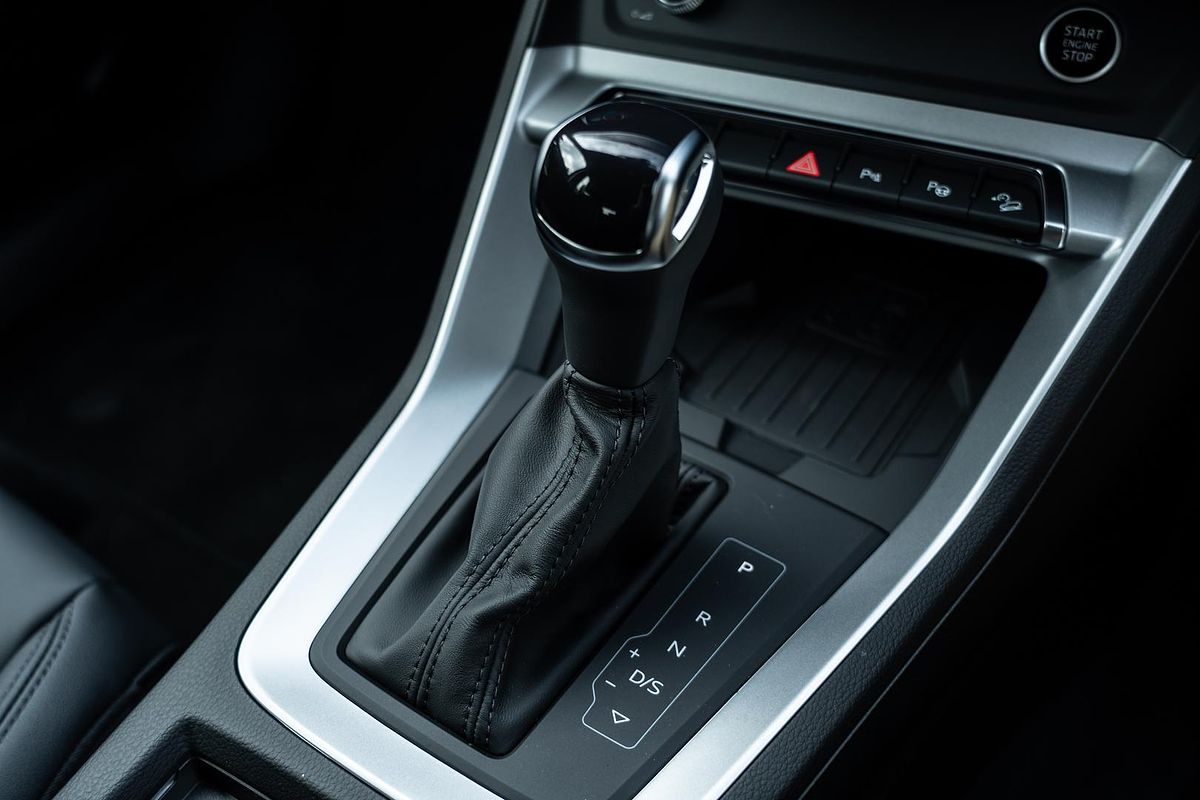 2025 Audi Q3 35 TFSI F3