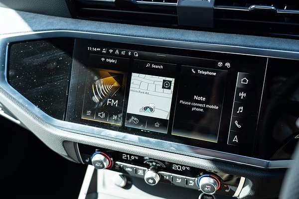 2025 Audi Q3 40 TFSI S line F3