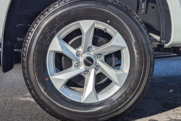 2025 Isuzu D-MAX LS-M 4X4