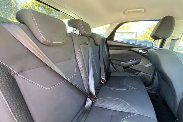 2016 Ford Focus Sport LZ