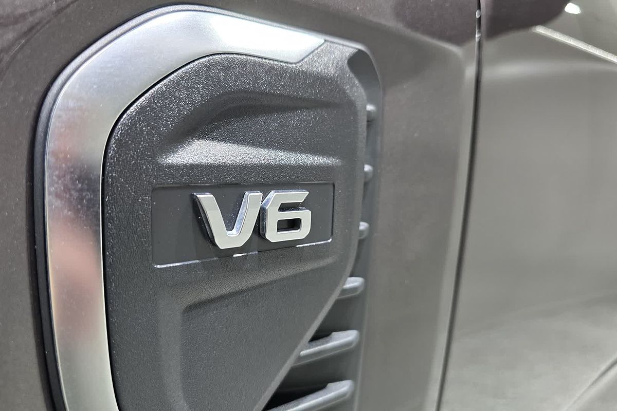 2024 Ford Everest Platinum 3.0L