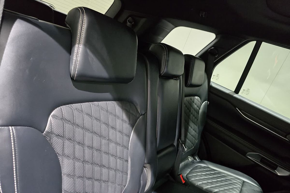 2024 Ford Everest Platinum 3.0L