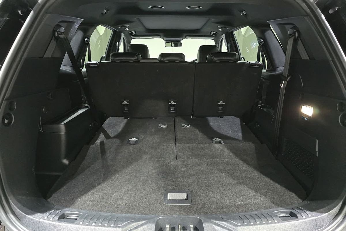2024 Ford Everest Platinum 3.0L