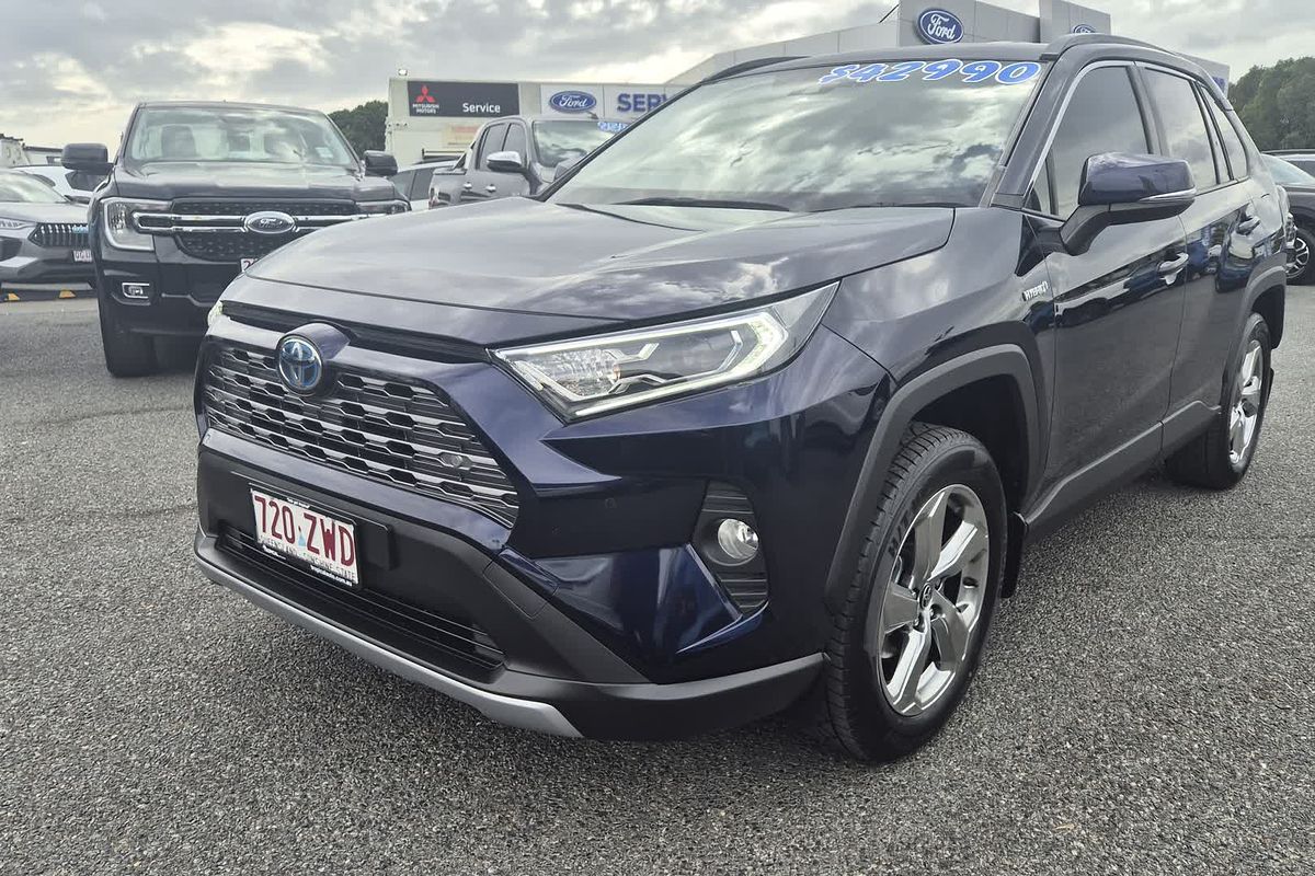 2020 Toyota RAV4 GXL AXAH52R