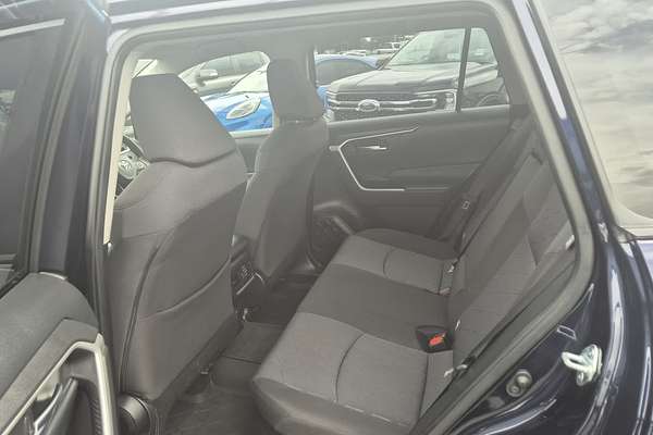 2020 Toyota RAV4 GXL AXAH52R