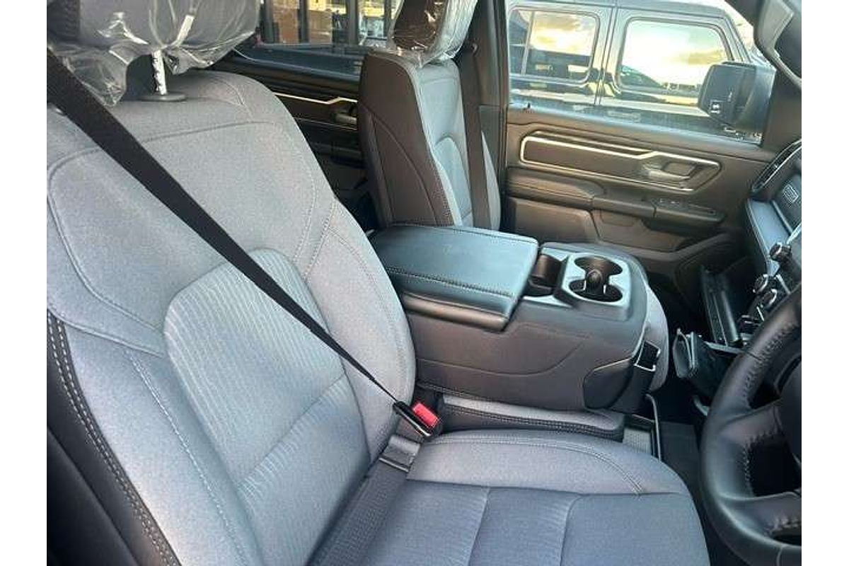 2023 RAM 1500 Big Horn DT 4X4 LWB