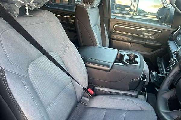 2023 RAM 1500 Big Horn DT 4X4 LWB