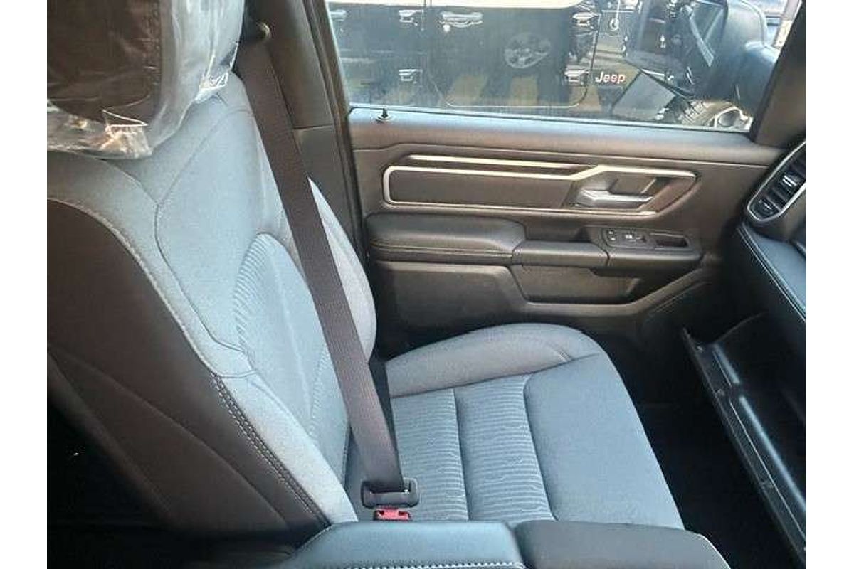 2023 RAM 1500 Big Horn DT 4X4 LWB