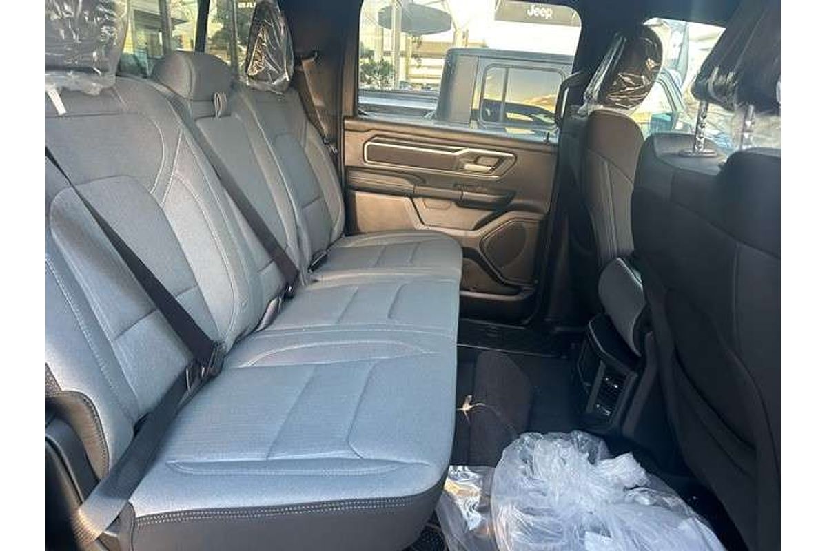 2023 RAM 1500 Big Horn DT 4X4 LWB