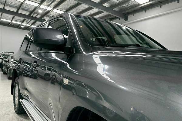 2011 Toyota Landcruiser Altitude VDJ200R