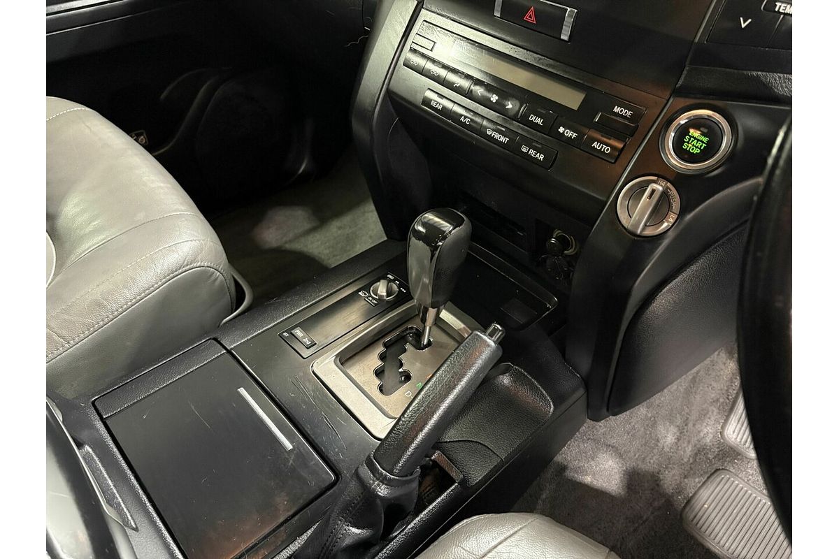 2011 Toyota Landcruiser Altitude VDJ200R