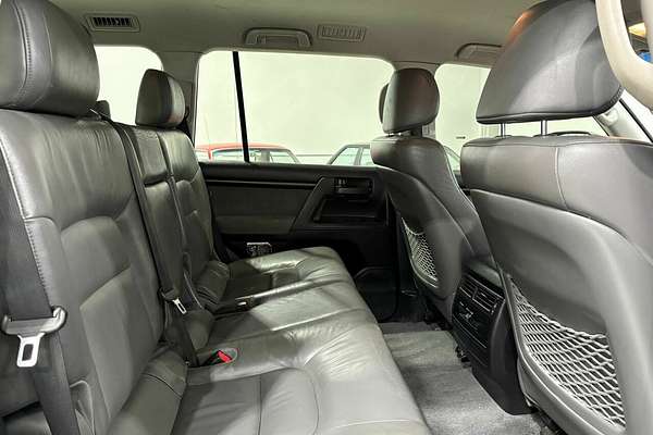 2011 Toyota Landcruiser Altitude VDJ200R