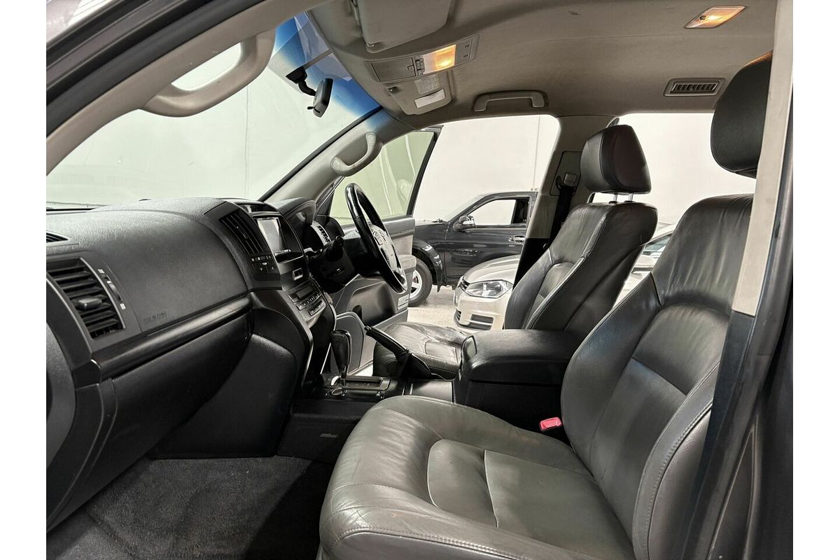 2011 Toyota Landcruiser Altitude VDJ200R