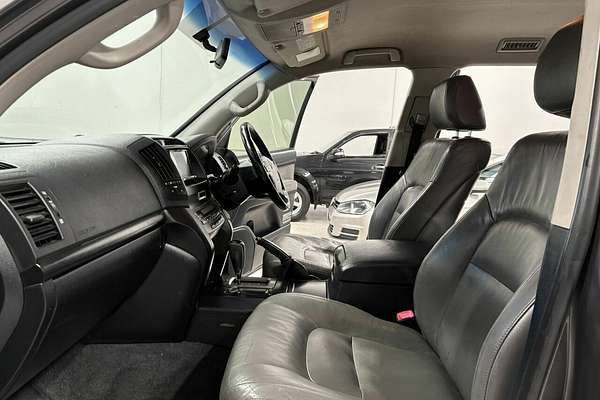 2011 Toyota Landcruiser Altitude VDJ200R