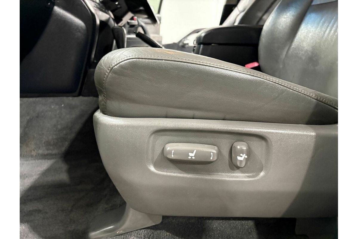 2011 Toyota Landcruiser Altitude VDJ200R