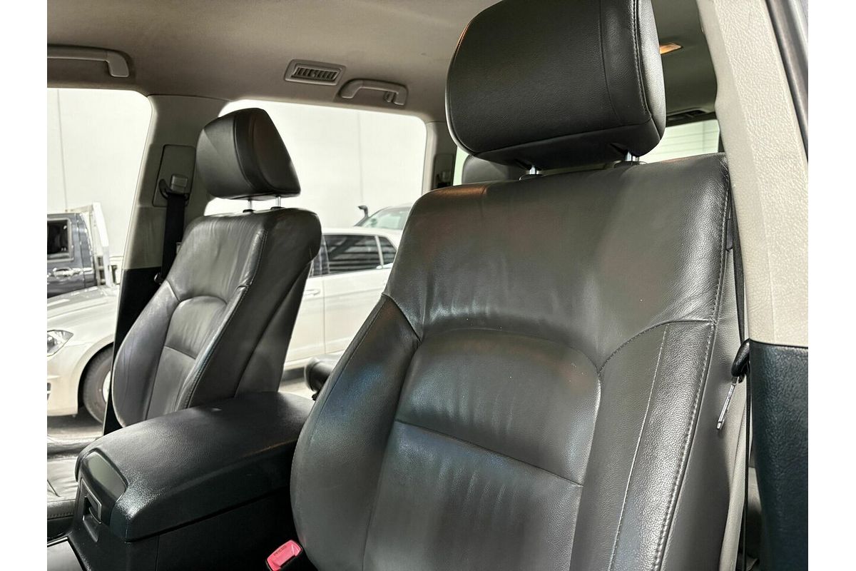 2011 Toyota Landcruiser Altitude VDJ200R