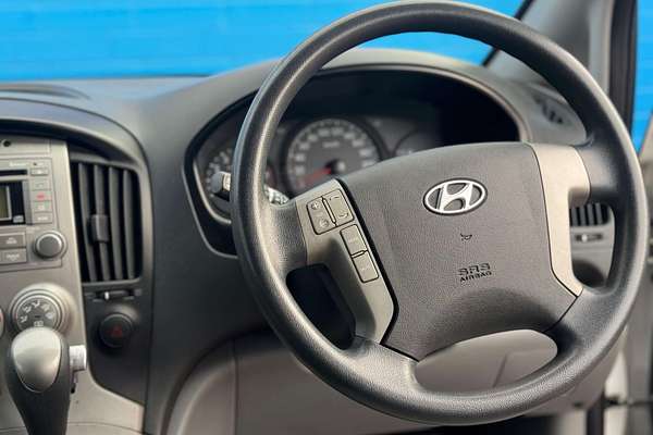2015 Hyundai iMax  TQ-W