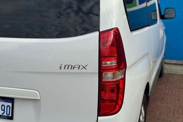 2015 Hyundai iMax  TQ-W