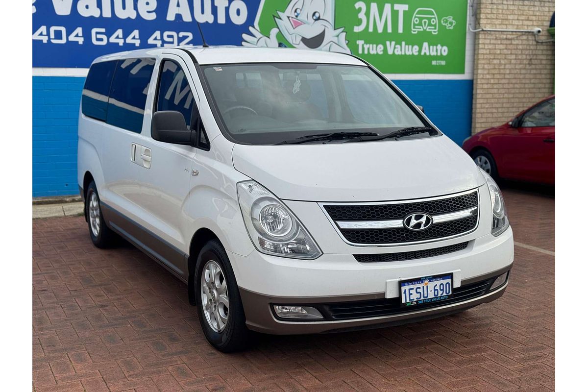 2015 Hyundai iMax  TQ-W