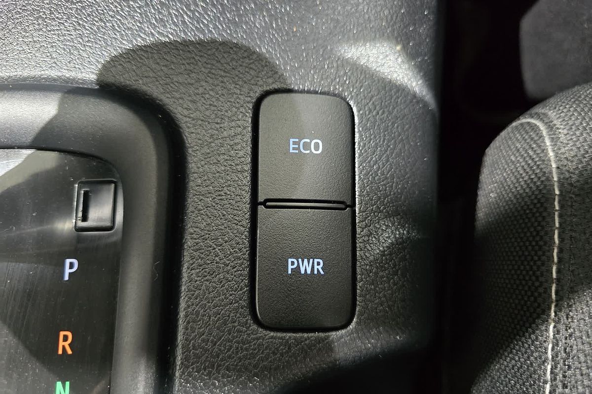 2022 Toyota Hilux SR GUN126R 4X4