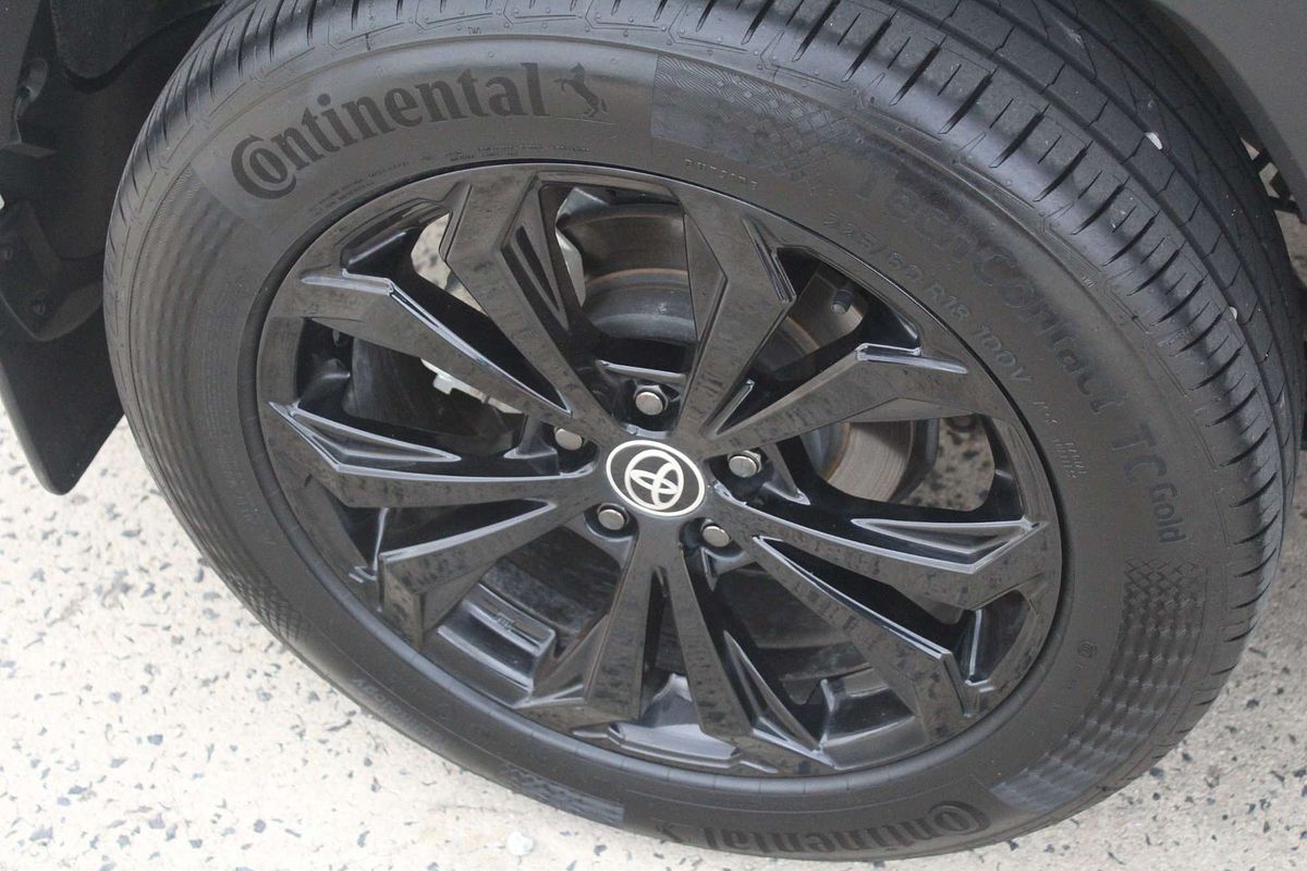 2022 Toyota RAV4 Cruiser AXAH54R