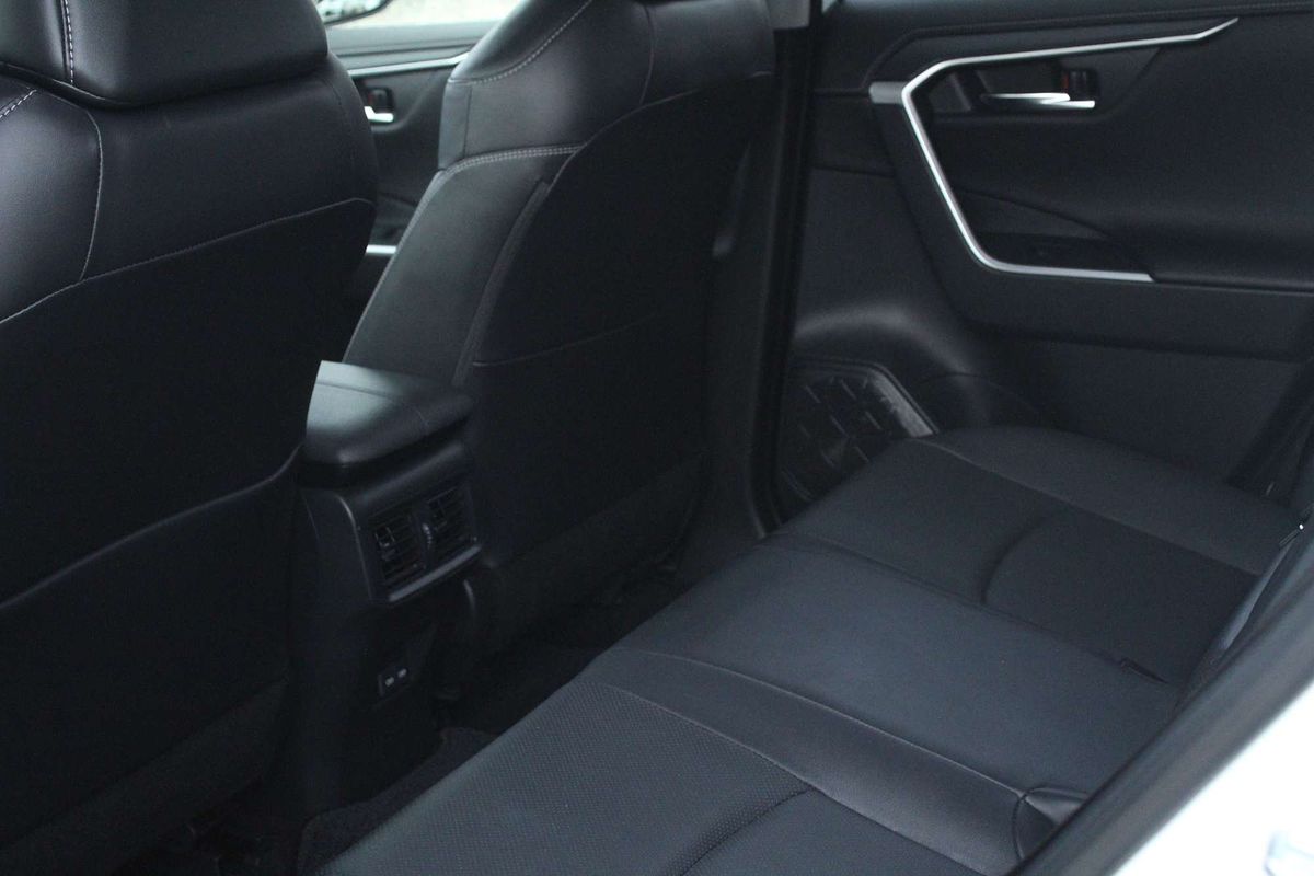 2022 Toyota RAV4 Cruiser AXAH54R