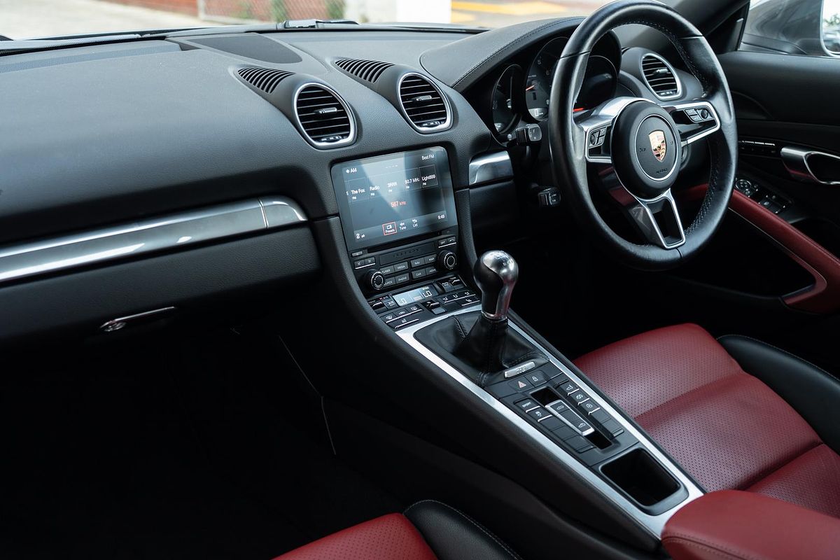 2019 Porsche 718 Boxster 982