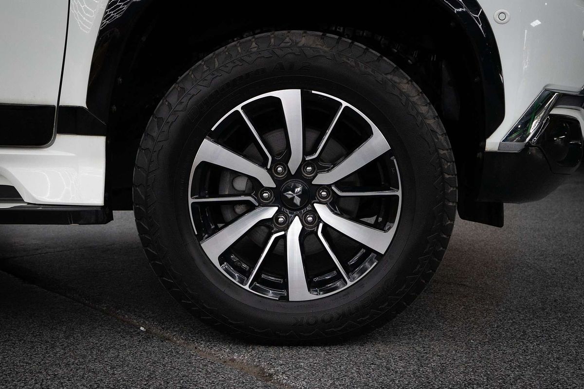2018 Mitsubishi Pajero Sport Exceed QE