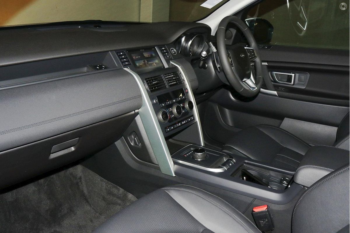 2017 Land Rover Discovery Sport Si4 SE L550