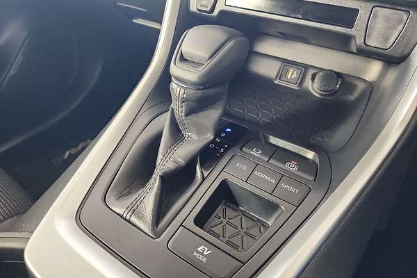 2024 Toyota RAV4 GX AXAH52R