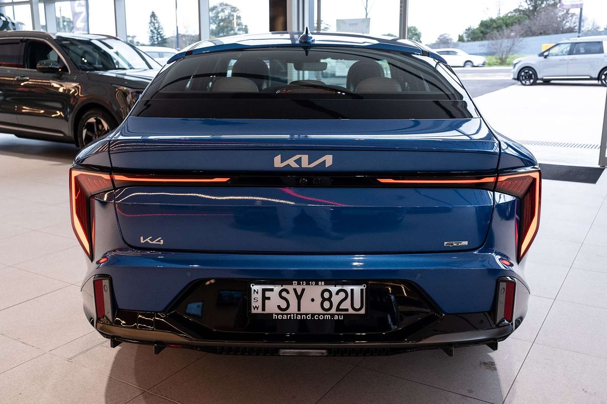 2025 Kia K4 GT-Line CL4m