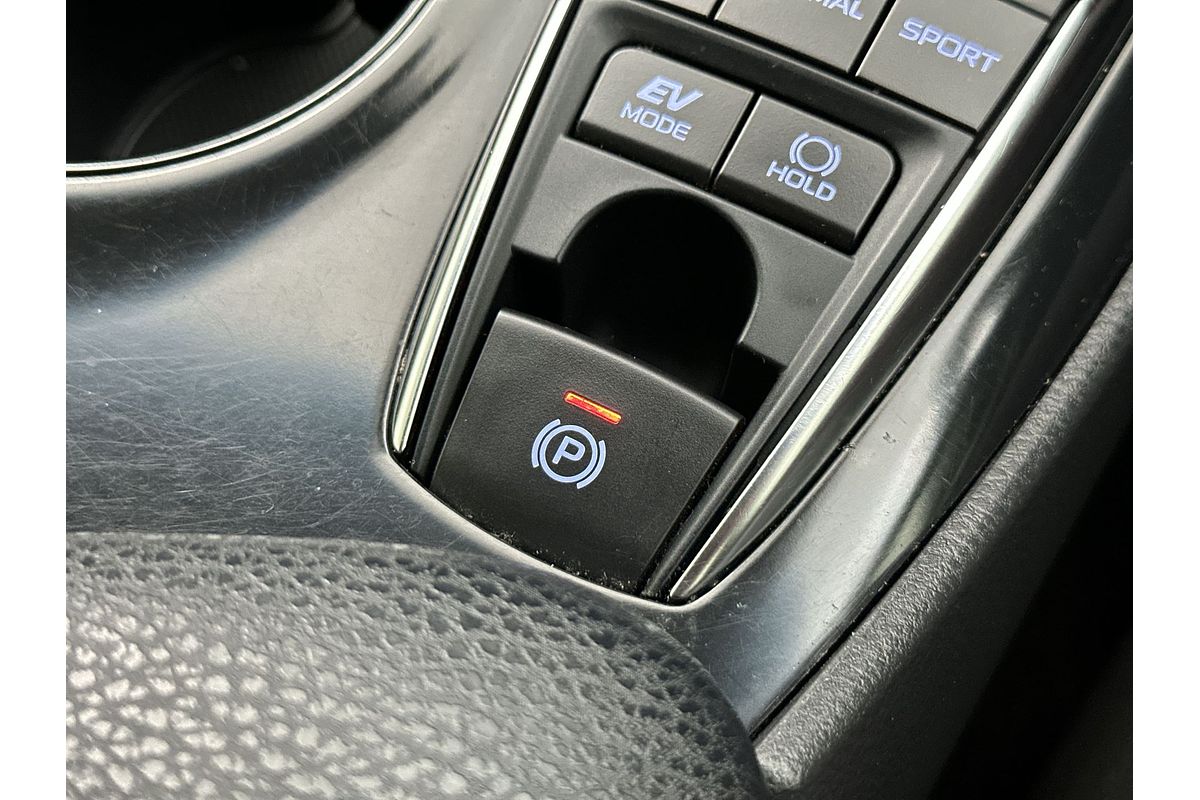 2019 Toyota Camry Ascent AXVH71R