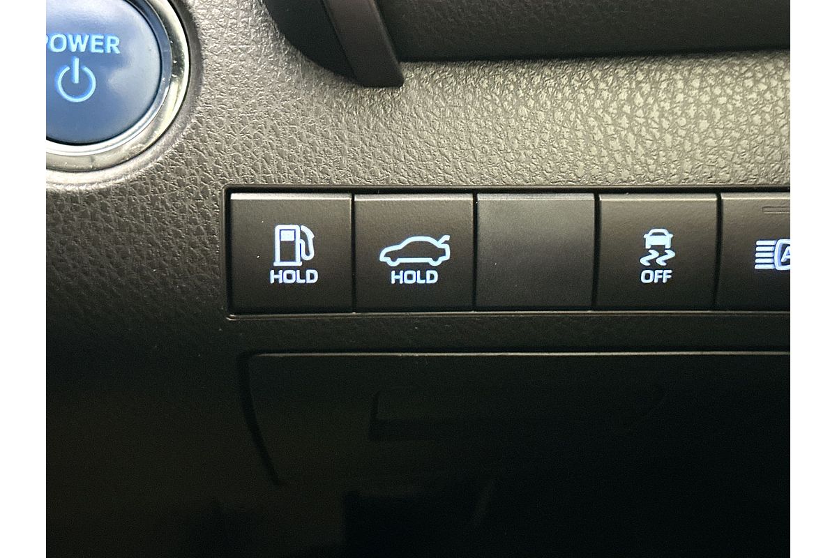 2019 Toyota Camry Ascent AXVH71R