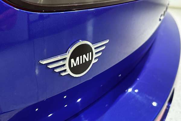 2020 MINI Clubman John Cooper Works Pure F54 LCI
