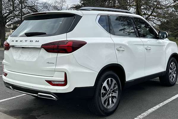 2024 SsangYong Rexton Adventure Y461