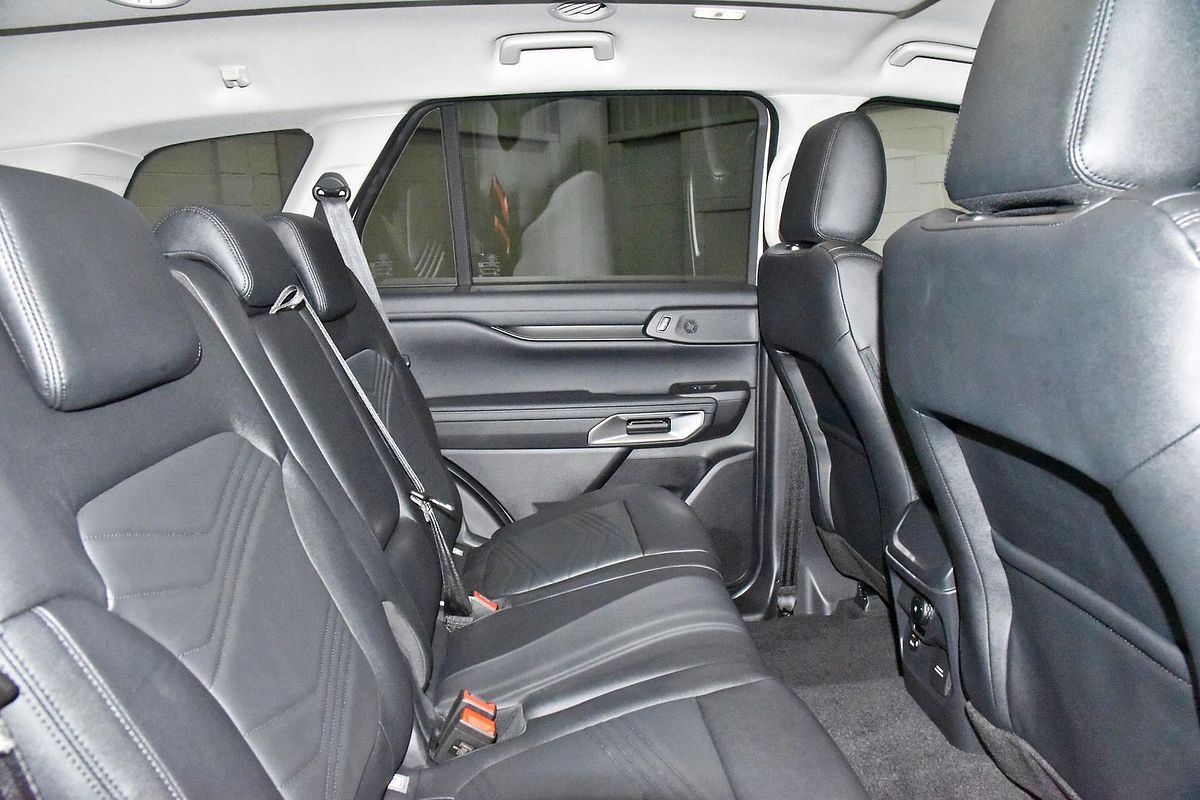 2025 Ford Everest Trend 2.0L