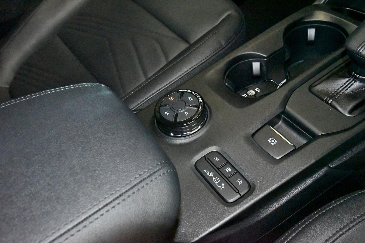 2025 Ford Everest Trend 2.0L