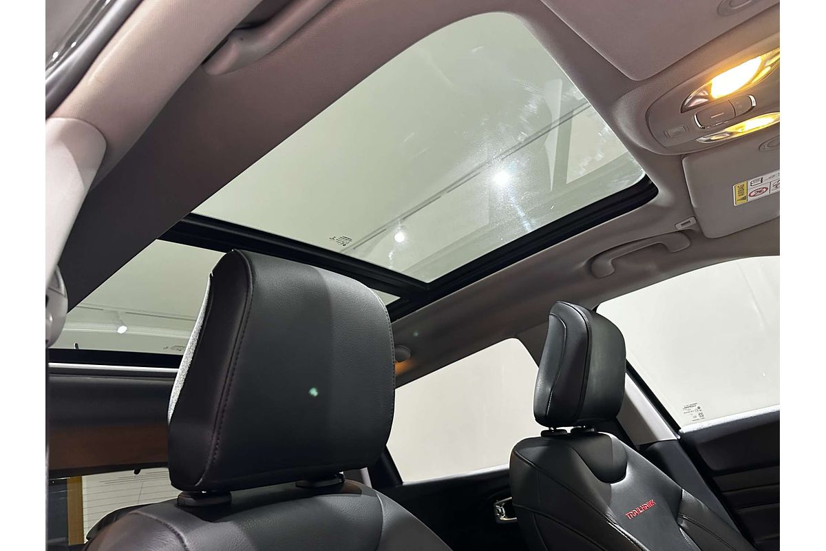 2021 Jeep Compass Trailhawk M6