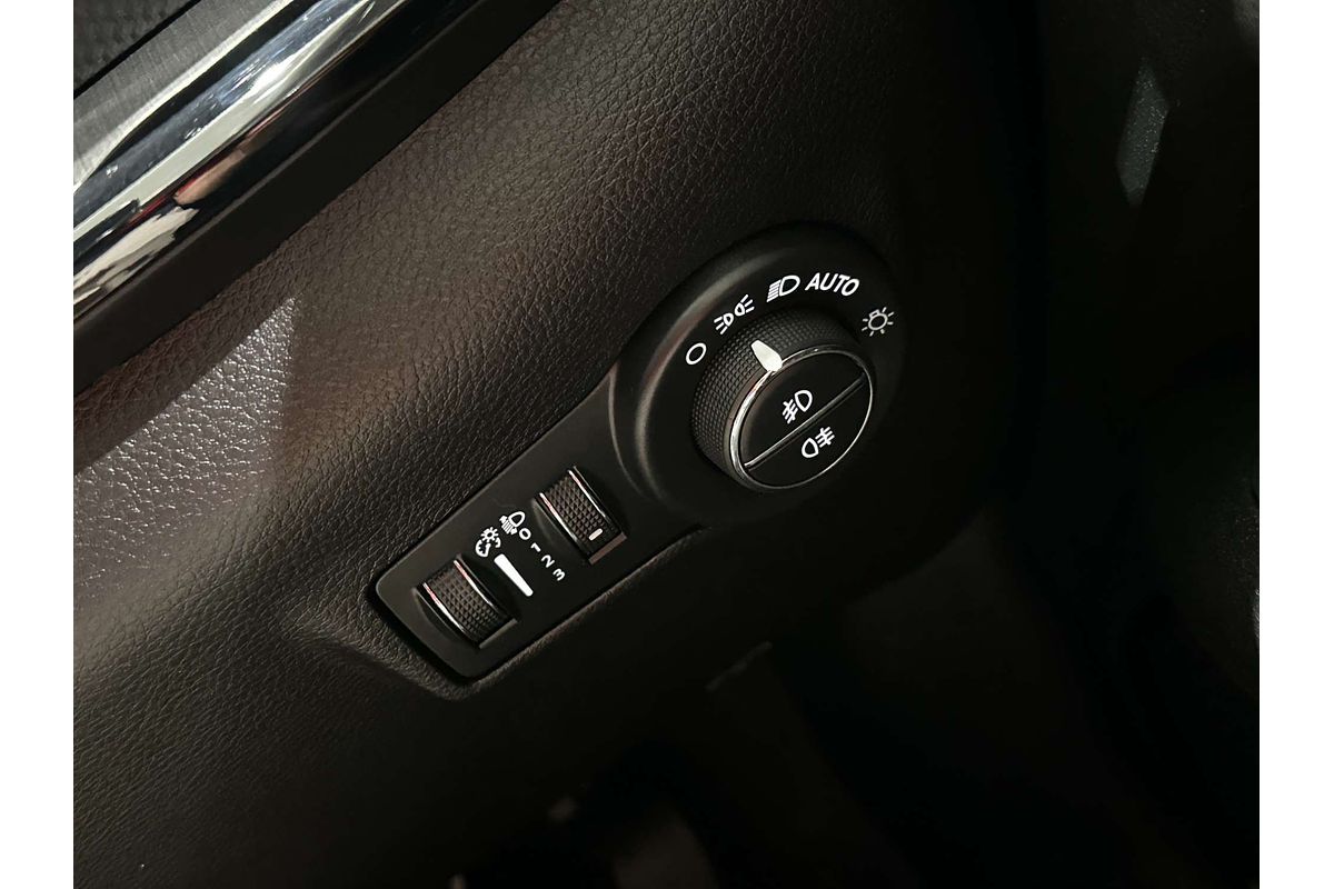 2021 Jeep Compass Trailhawk M6